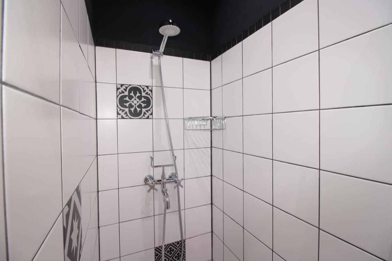 Apartment Alt *